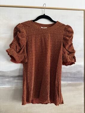Moon River Anthropologie Orange Metallic Ruched Sleeve Stretch Top